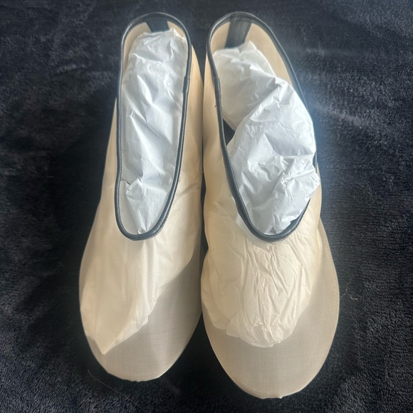 Mesh Flats - Picture 3 of 5